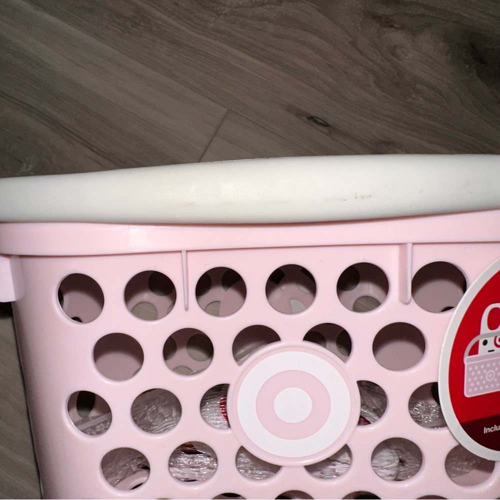 Small Target Pink Shopping Basket - Picture 4 of 6